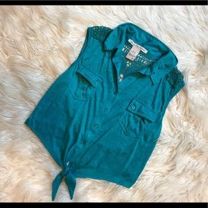 American Rag turquoise button up